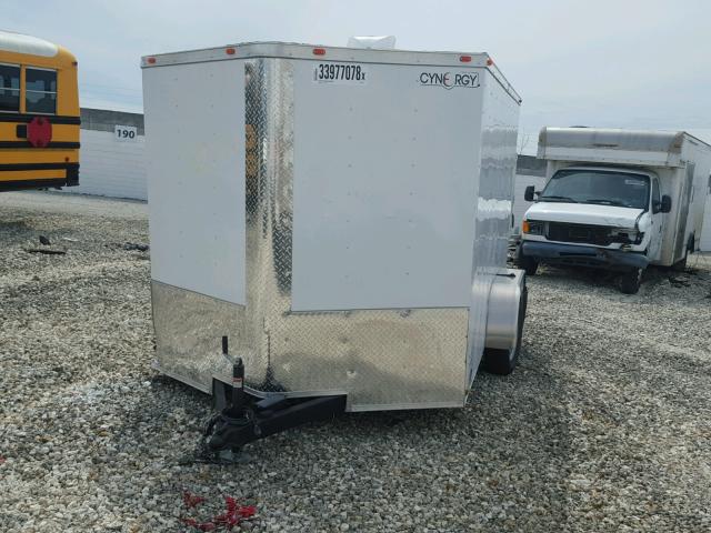 55YBE1222JN021593 - 2018 CYNE TRAILER WHITE photo 2