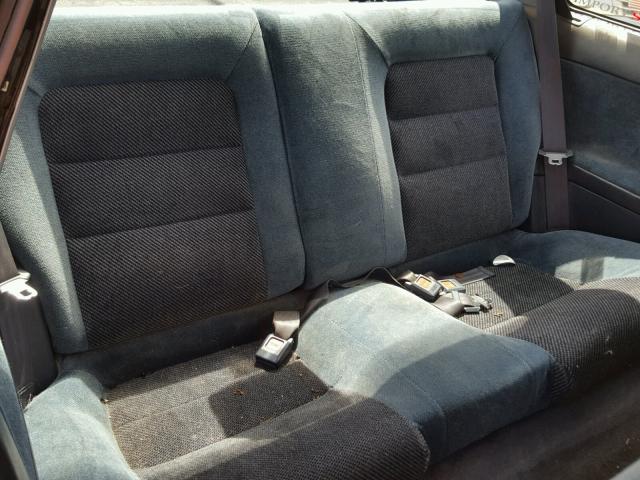 JH4DA9452PS026637 - 1993 ACURA INTEGRA LS WHITE photo 6