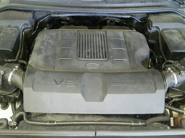 SALAK2D45BA547312 - 2011 LAND ROVER LR4 HSE LU WHITE photo 7