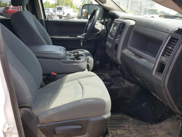 3C6TR5CT4DG549554 - 2013 RAM 2500 ST WHITE photo 5