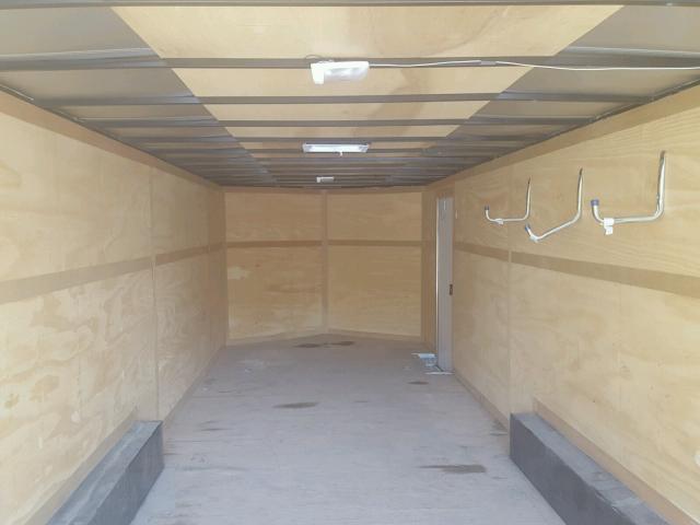 54GVC28TXH7027943 - 2017 MISC ENCLOSED Белый фото 5