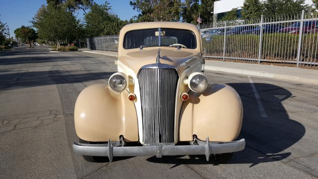 00000005GBQ313766 - 1937 CHEVROLET SPORTVAN / BEIGE photo 2