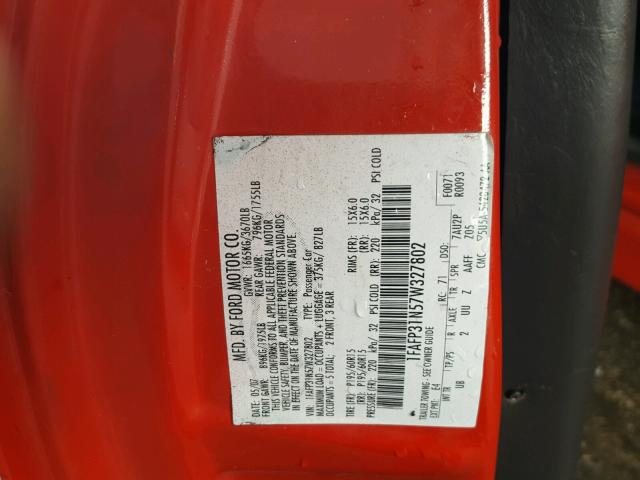 1FAFP31N57W327802 - 2007 FORD FOCUS ZX3 RED photo 10