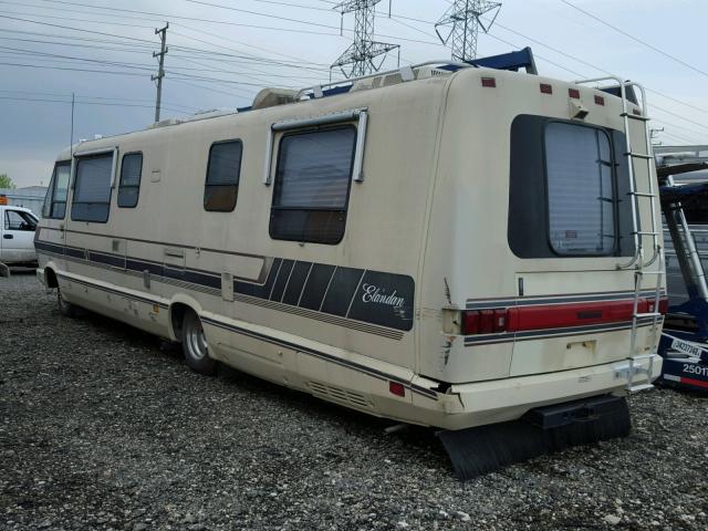 1GBKP37N4L3307105 - 1990 CHEVROLET P30 BEIGE photo 3