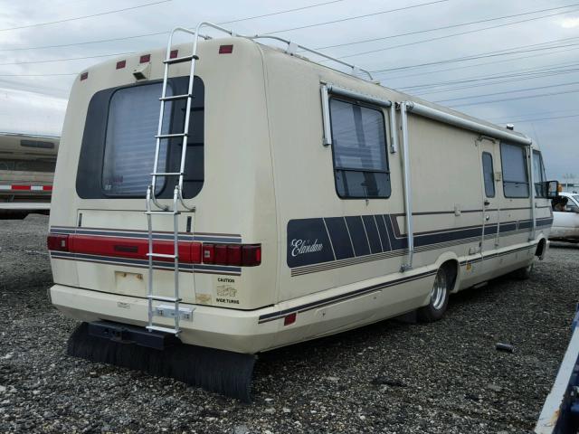 1GBKP37N4L3307105 - 1990 CHEVROLET P30 BEIGE photo 4