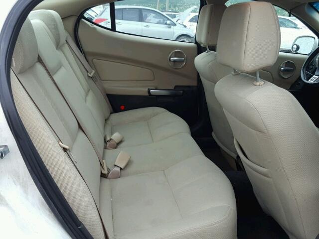 2G2WP552771211910 - 2007 PONTIAC GRAND PRIX WHITE photo 6