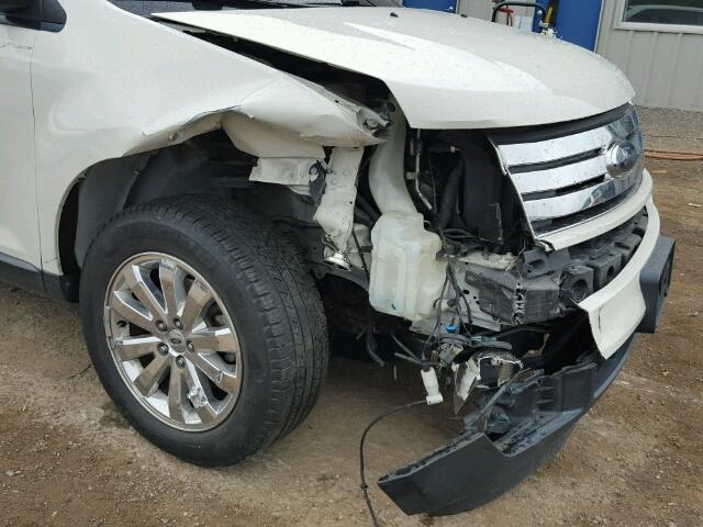 2FMDK3JCXABA56299 - 2010 FORD EDGE SEL WHITE photo 9