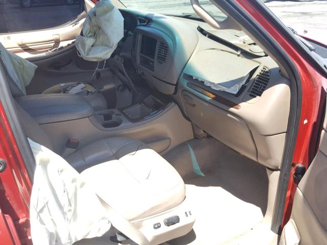 5LMFU28R32LJ18034 - 2002 LINCOLN NAVIGATOR Czerwony zdjęcie 5