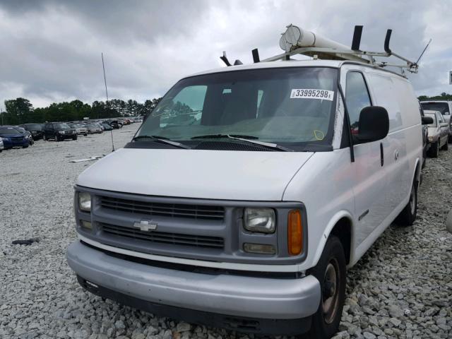 1GCFG25WXX1118480 - 1999 CHEVROLET EXPRESS G2 WHITE photo 2