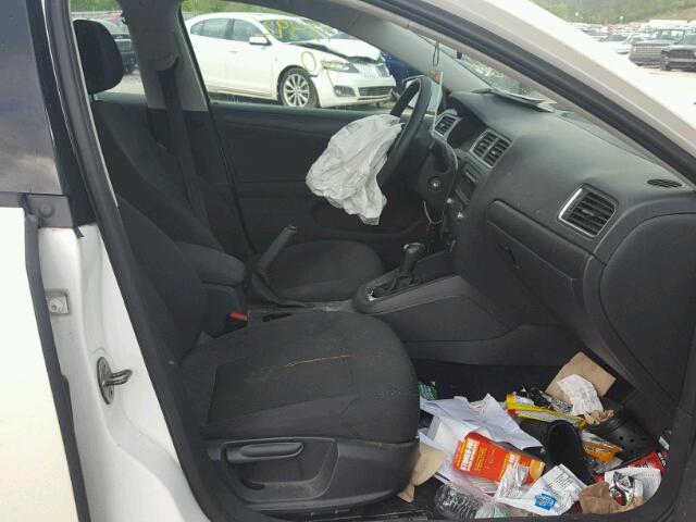 3VW2K7AJ6CM338181 - 2012 VOLKSWAGEN JETTA BASE 白色 照片 5