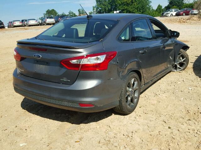 1FADP3F27DL291226 - 2013 FORD FOCUS SE GRAY photo 4