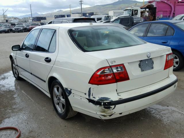 YS3ED49A143503904 - 2004 SAAB 9-5 ARC WHITE photo 3