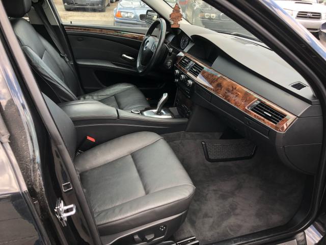 WBANV93538CZ69818 - 2008 BMW 535 XI Қара фото 6