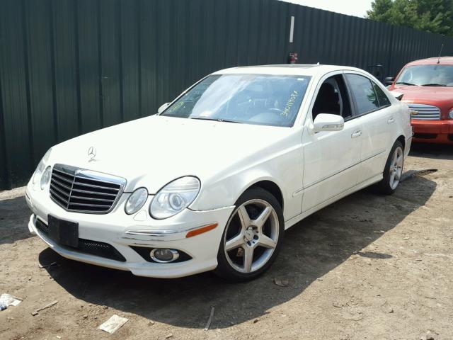 WDBUF87X99B398407 - 2009 MERCEDES-BENZ E 350 4MAT WHITE photo 2