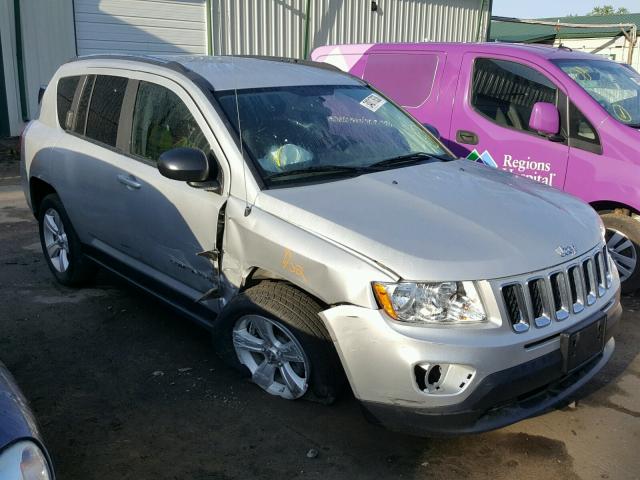 1J4NT1FB9BD264478 - 2011 JEEP COMPASS SP 银色 照片 1