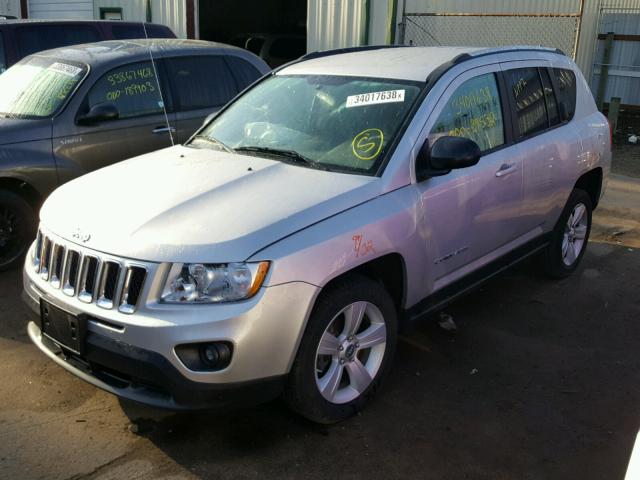 1J4NT1FB9BD264478 - 2011 JEEP COMPASS SP 银色 照片 2