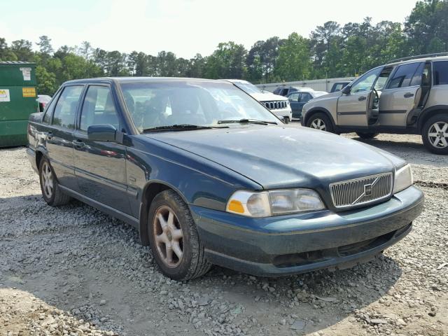 YV1LS5584W1509007 - 1998 VOLVO S70 GREEN photo 1