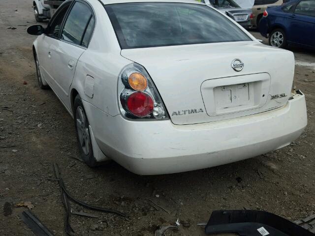 1N4AL11D43C283031 - 2003 NISSAN ALTIMA BAS WHITE photo 3