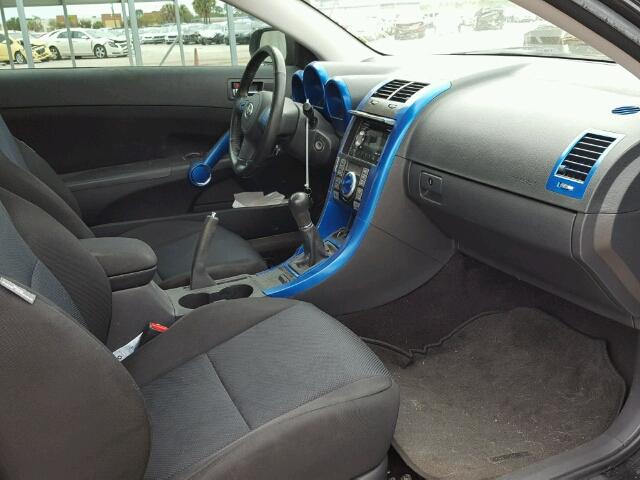 JTKDE3B76A0321937 - 2010 TOYOTA SCION TC 黑色 照片 5