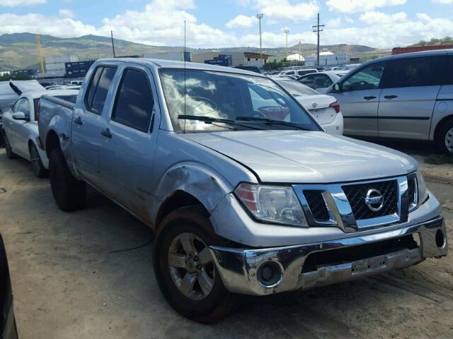 1N6AD0ER8AC421915 - 2010 NISSAN FRONTIER C SILVER photo 1