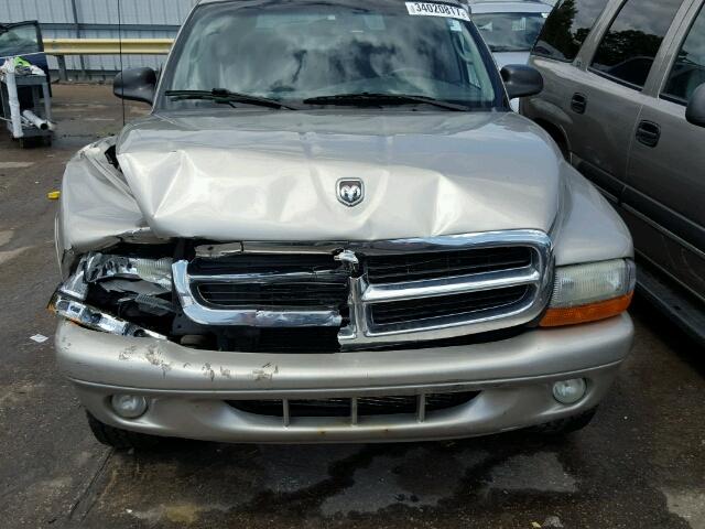 1B4HS28N11F590696 - 2001 DODGE DURANGO SILVER photo 9