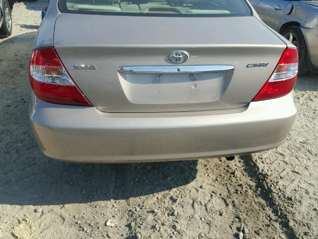 4T1BE32K33U762953 - 2003 TOYOTA CAMRY LE TAN photo 10