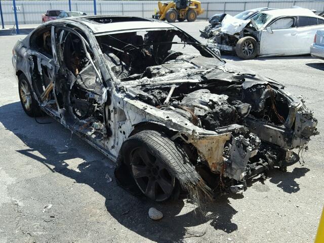 WBAXH5C5XDDW13671 - 2013 BMW 528 BURN photo 1