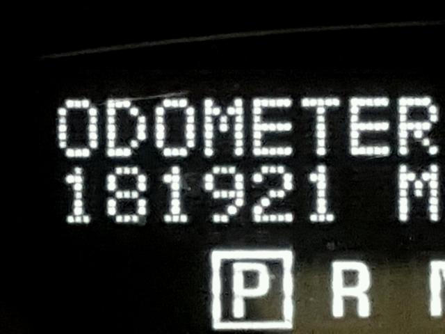 1GKEV337X8J296978 - 2008 GMC ACADIA SLT შავი ფოტო 8