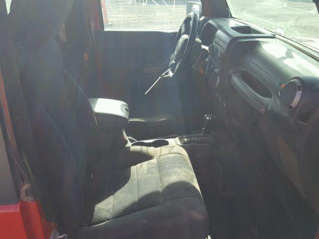 1J4AA2D1XBL601850 - 2011 JEEP WRANGLER S RED photo 5