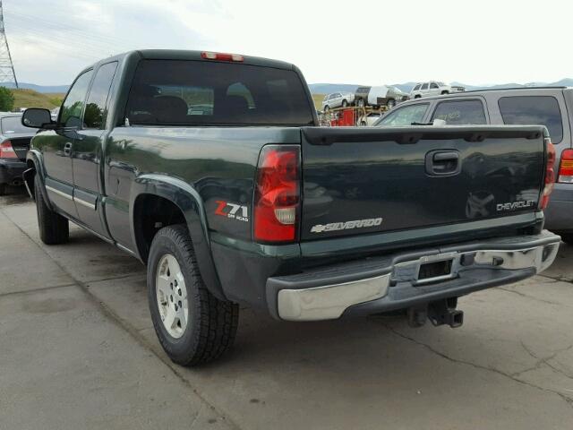 1GCEK19B25Z217630 - 2005 CHEVROLET SILVERADO GREEN photo 3