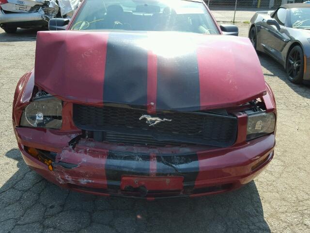 1ZVHT80N685115170 - 2008 FORD MUSTANG RED photo 9