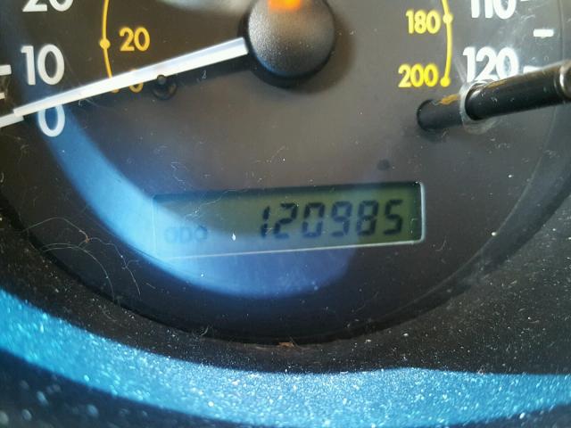 KL1TD56646B555399 - 2006 CHEVROLET AVEO BASE Argent photo 8