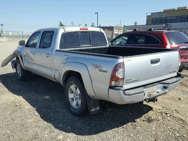 5TEMU52N29Z616890 - 2009 TOYOTA TACOMA DOU SILVER photo 3