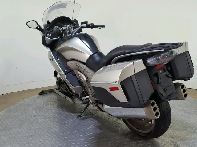 WB1061200CZZ22525 - 2012 BMW K1600 GTL SILVER photo 6