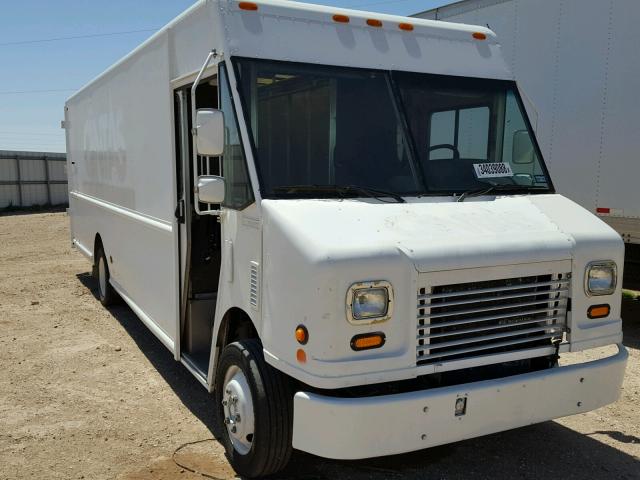 4UZAAPBW27CY18510 - 2007 FREIGHTLINER CHASSIS M WHITE photo 1