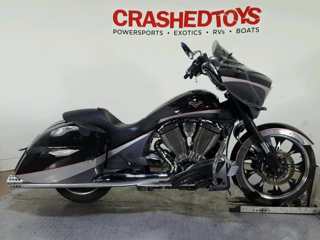 5VPYW36N9G3053196 - 2016 VICTORY MOTORCYCLES MAGNUM TWO TONE photo 1