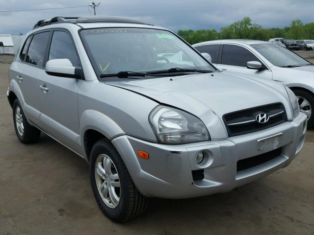 KM8JN72D07U631585 - 2007 HYUNDAI TUCSON SE SILVER photo 1