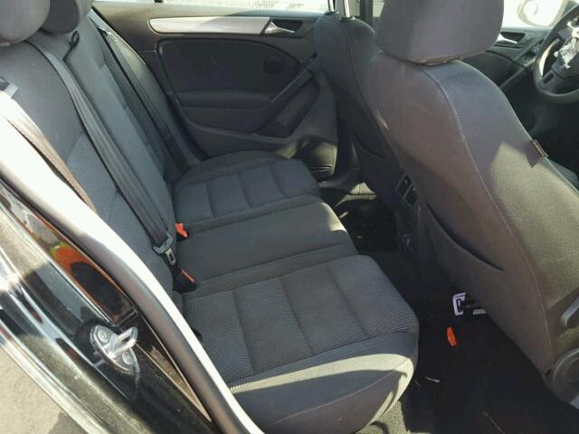 WVWDB7AJ8DW127318 - 2013 VOLKSWAGEN GOLF BLACK photo 6