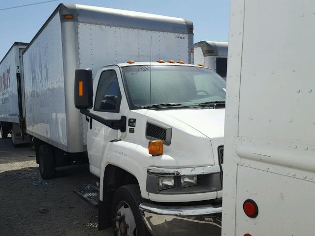 1GBE4C1295F508102 - 2005 CHEVROLET C4500 C4C0 WHITE photo 1