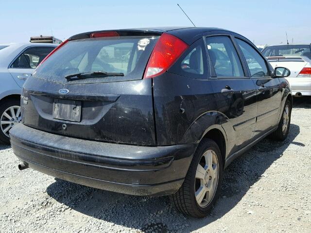 1FAHP37N37W160145 - 2007 FORD FOCUS ZX5 BLACK photo 4