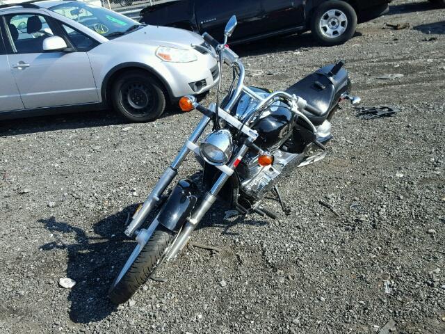 JH2SC6704AK001416 - 2010 HONDA VT1300 CS შავი ფოტო 2