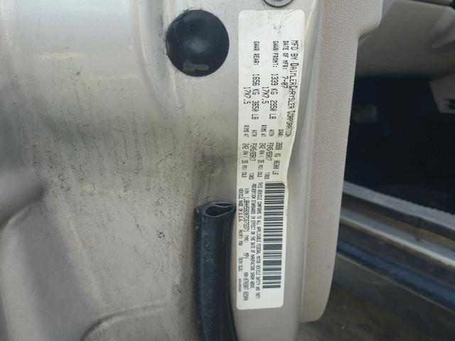 1J8HH58207C673371 - 2007 JEEP COMMANDER GOLD photo 10