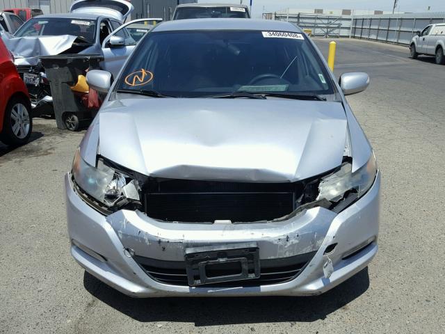 JHMZE2H70AS033946 - 2010 HONDA INSIGHT SILVER photo 9