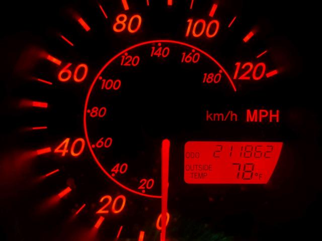 2T1KR32E93C023974 - 2003 TOYOTA COROLLA MA BLUE photo 8