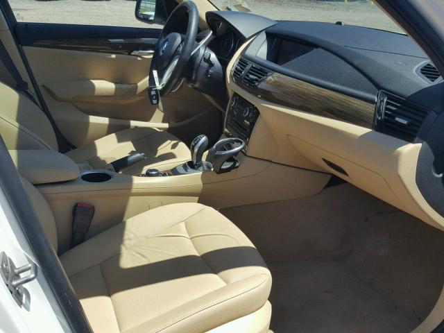 WBAVL1C5XDVR90753 - 2013 BMW X1 XDRIVE2 Ақ фото 5