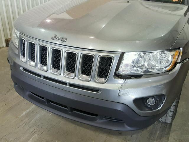 1C4NJCBA8ED552842 - 2014 JEEP COMPASS SP GRAY photo 9