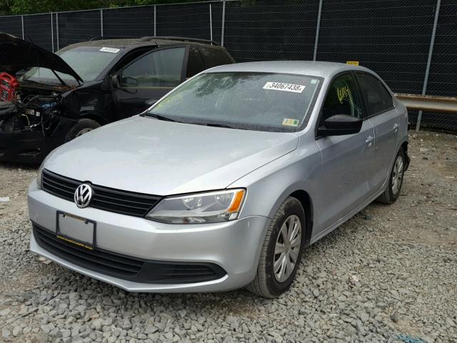 3VW2K7AJ4EM250586 - 2014 VOLKSWAGEN JETTA BASE 银色 照片 2