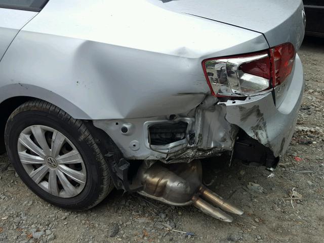 3VW2K7AJ4EM250586 - 2014 VOLKSWAGEN JETTA BASE 银色 照片 9