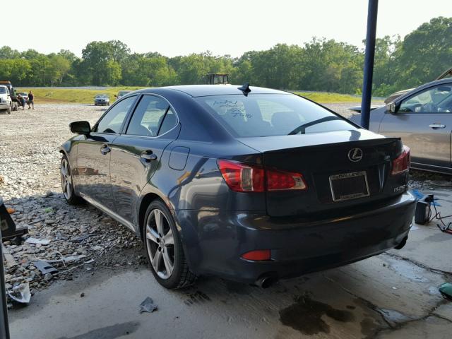 JTHBF5C21B5155596 - 2011 LEXUS IS 250 GRAY photo 3