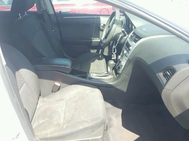 1G1ZC5E05CF146974 - 2012 CHEVROLET MALIBU 1LT 白色 照片 5